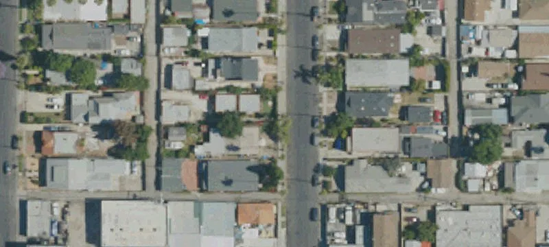 Triplex with Free-Standing Bungalows