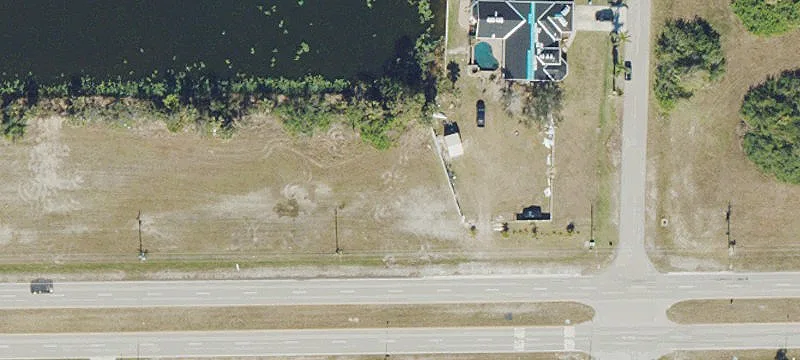Canal-Front Waterfront Land