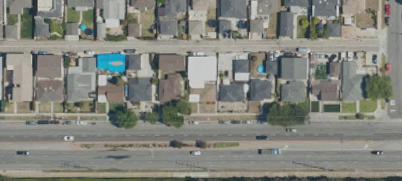 Fourplex with Shared Laundry