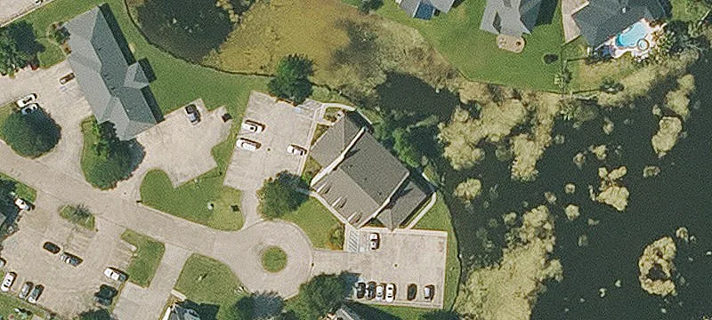Multi-Tenant Office Net-Net Building