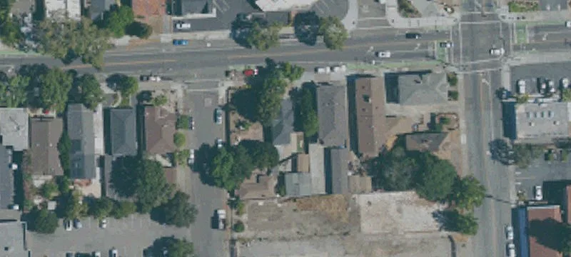 Duplex with Front and Rear Homes