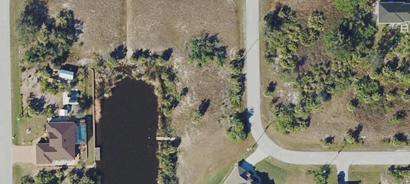 Waterfront Sailboat Lot