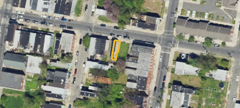 Zoned RM-1 Duplex Lot