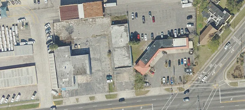 Zoned Parking Lot with Back Lot