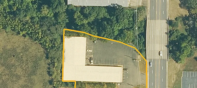 Commercial Land for Retail Use