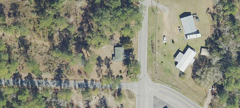 Commercial Land with Corner Structure