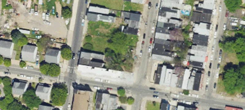 Newer 5-Unit Multifamily Building