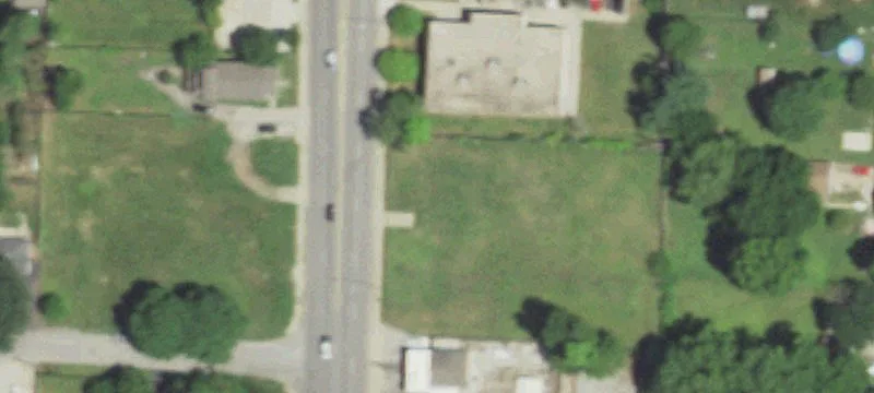 Commercial Land for Drive-Through Use