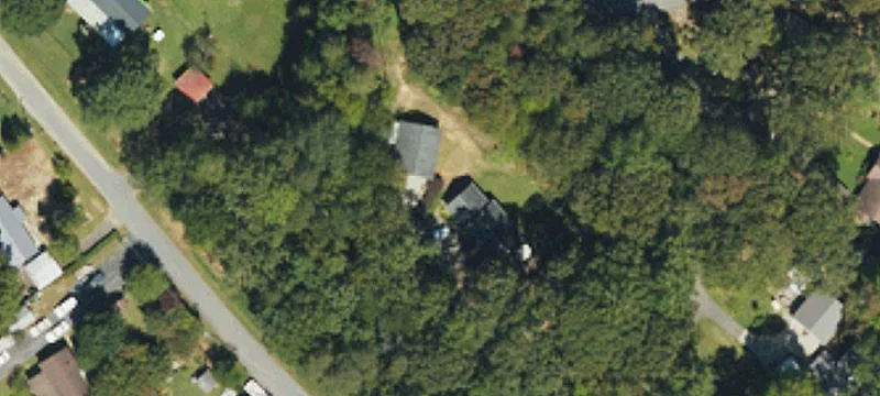 Lakefront Land with Deep Water Frontage
