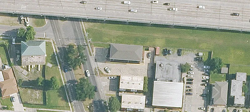 Gated Apartment Building with Laundry