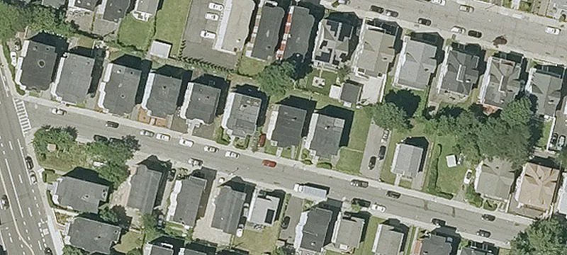 Fully Leased Three-Unit Apartment Building