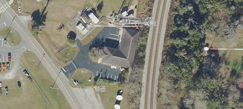 Flex Industrial Facility with Yard