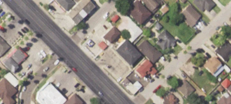 Mixed-Use Income Building