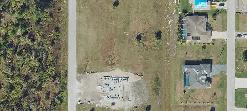 Deed-Restricted Cul-de-Sac Lot