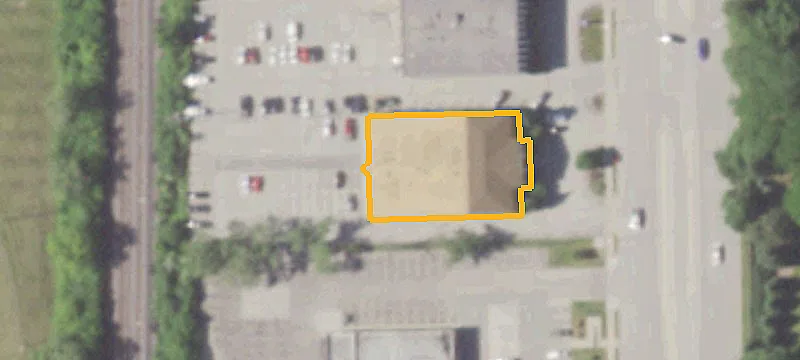 Multi- and Single-Tenant Office Buildings