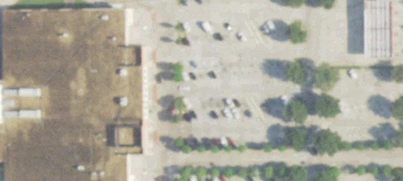 Retail Pad Site Within Parking Lot
