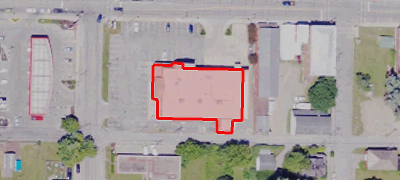 Retail Building with Dedicated Parking