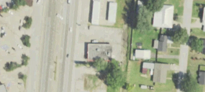 Versatile Warehouse and Retail Building