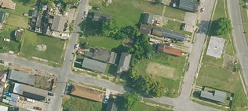 Two-Story 3-Unit Residential Income