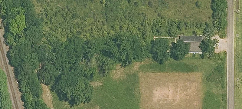 Commercial Land with 80-Foot Frontage