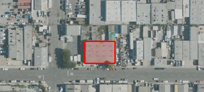 Freestanding Warehouse with Fenced Yard