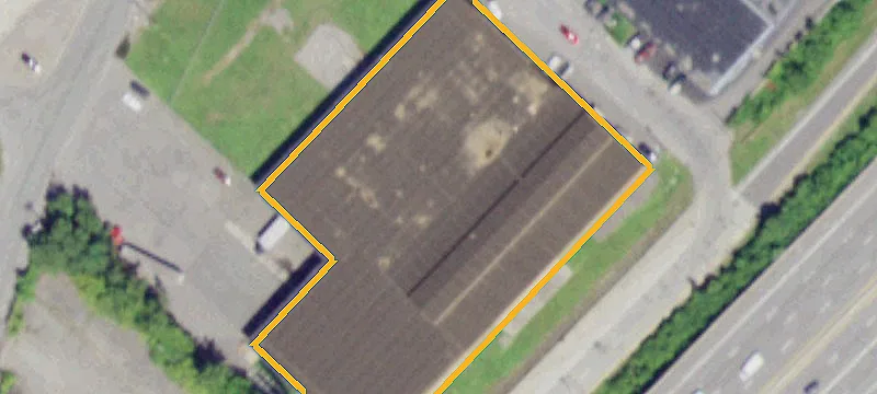 Warehouse with Fenced Yard