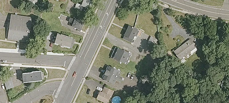 Three-Story One-Bedroom Rental