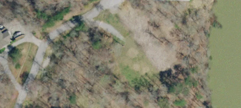 Dockable Waterfront Land