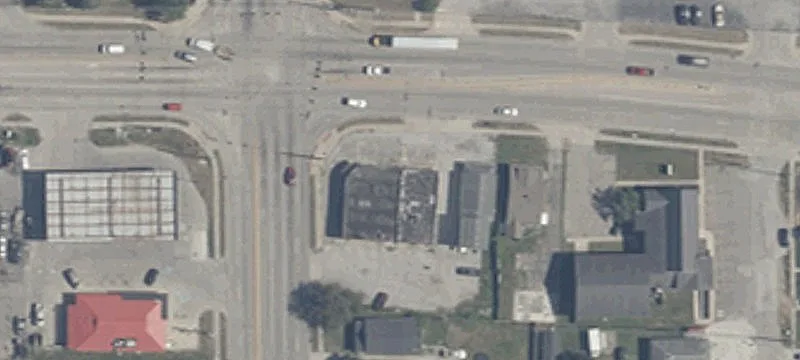 Retail Office Building with Parking