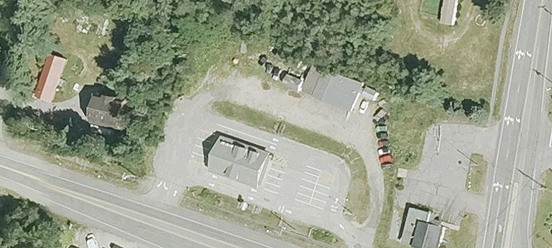 Flex Retail and Warehouse Building