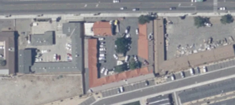 33-Unit Apartment Complex