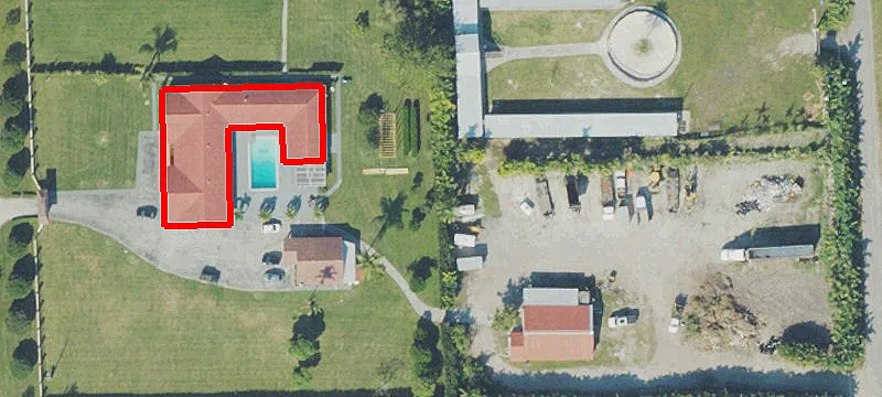 Buildable Fenced Farmland Acreage