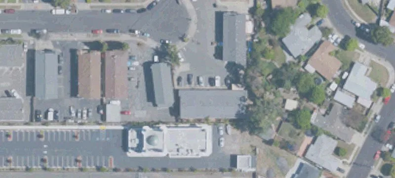 Ten-Unit Apartment Building