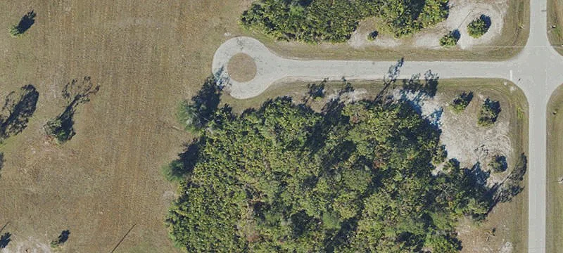 Residential Cul-De-Sac Lot