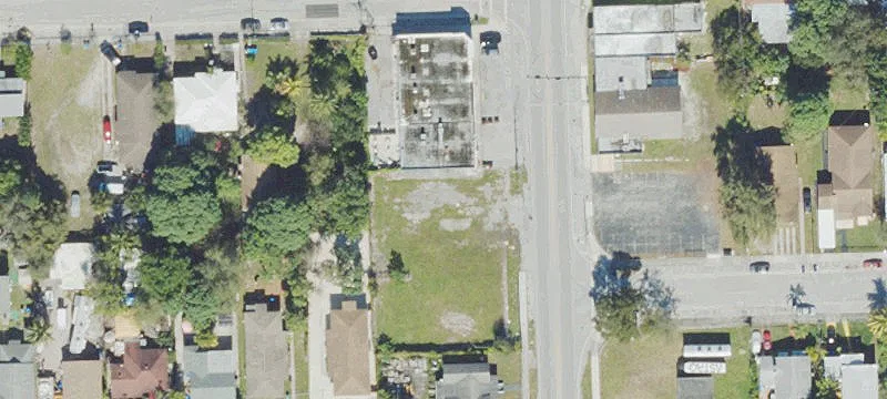 Corner Retail and Showroom Site