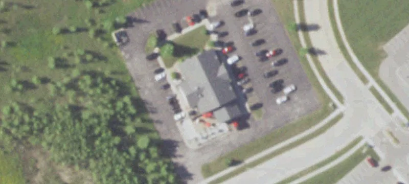 Restaurant and Bar Building