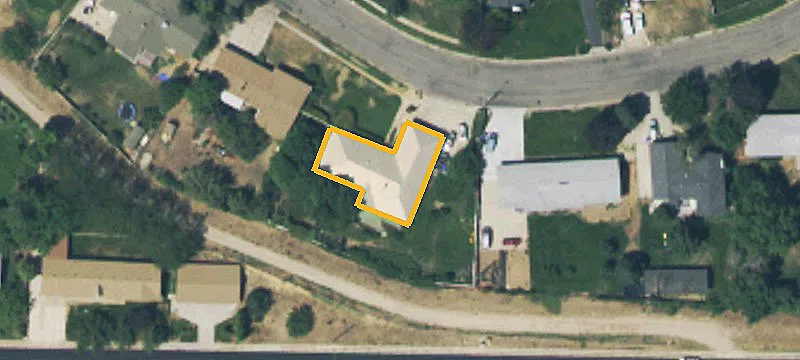 Building Lot in Pleasant View