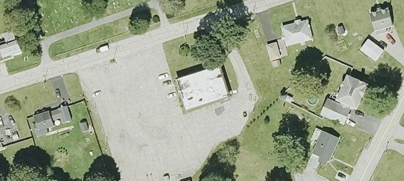 Landmark Restaurant & Bar with Parking