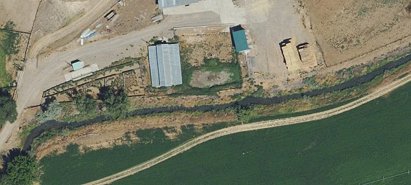 Rustic Cattle Ranch with Feedlot