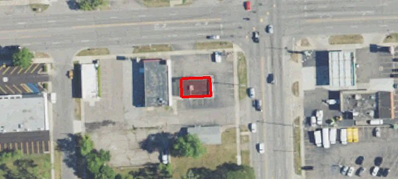 Turnkey Restaurant at Busy Intersection