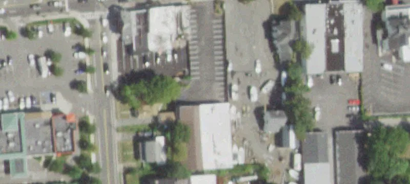 Retail Building with Parking