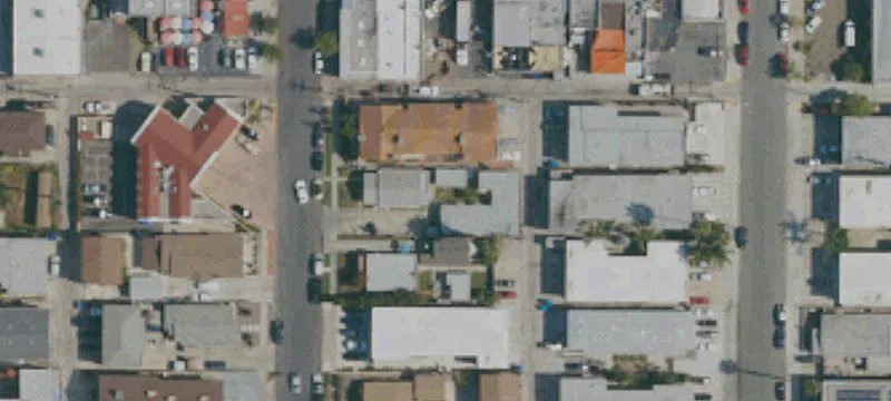 7-Unit Apartment Building
