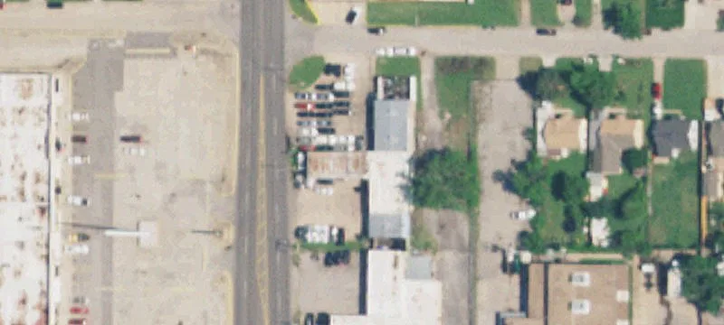 Tenant-Occupied Auto Repair Shop