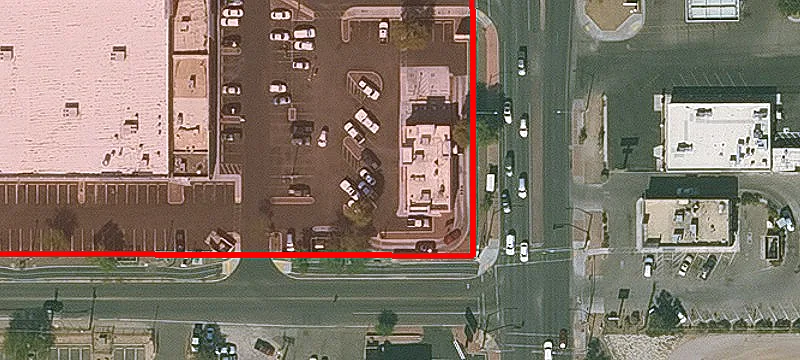 Retail Building on Open Floor Plan