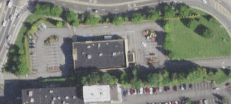 Retail Storefront on Route 9
