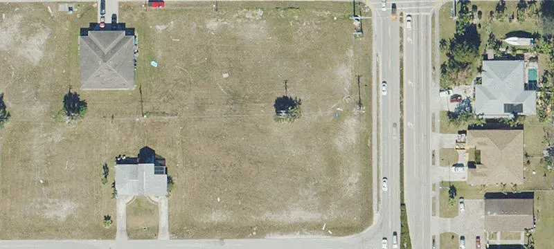 Specialty Corner Property