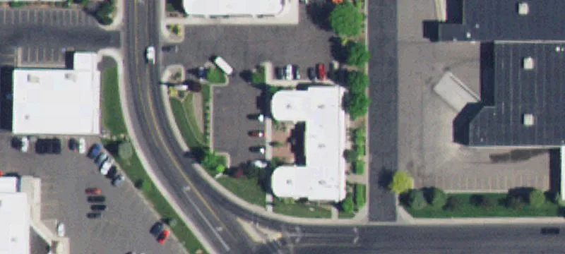 Leased Multi-Tenant Retail Center