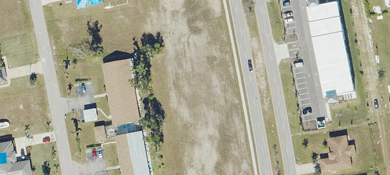 Commercial Land with Strong Frontage