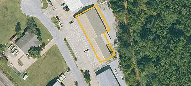 Warehouse Suite with Roll-Up Door