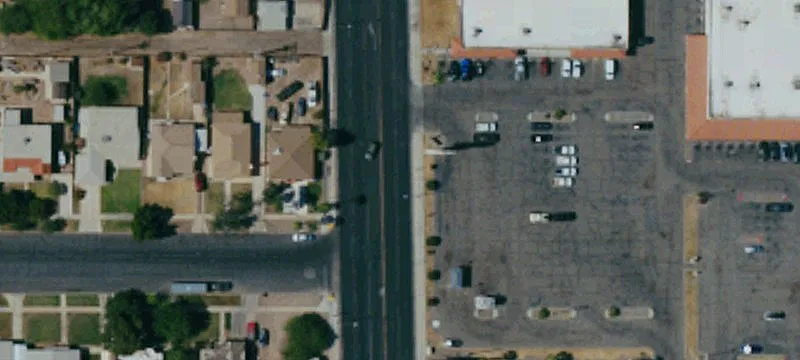 Free-Standing Auto Parts NNN Building